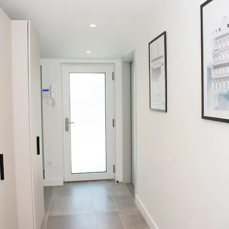 Apartment Luxury Cozy 2 Bdr Downtown Apt.7 Budapest