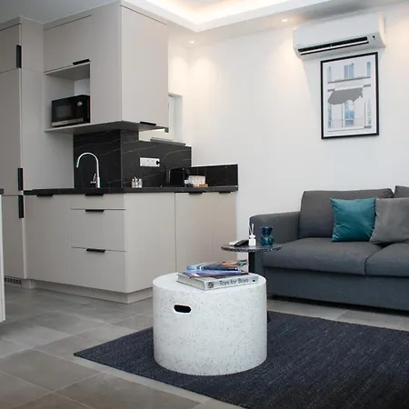 Luxury Cozy 2 Bdr Downtown Apt.7 Apartment *