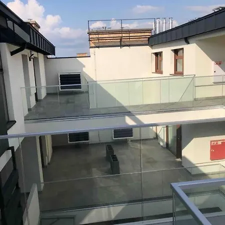 דירה Luxury Cozy 2 Bdr Downtown Apt.7 בודפשט